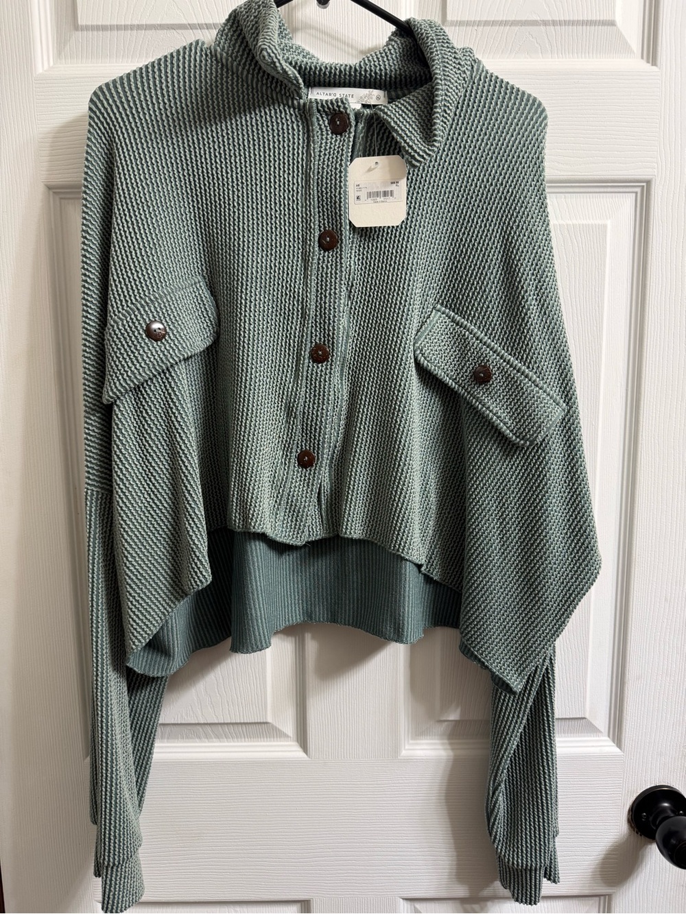 NWT XL ALTAR'D STATE Sage Green Textured Button-Up Sweater semi cropped